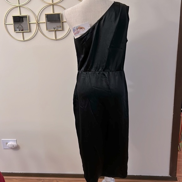 Prettygarden woman’s black left cold shoulder side slit ruched bodycon size L - Picture 6 of 12